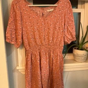 Copper key spring/summer dress. Size medium, floral print.